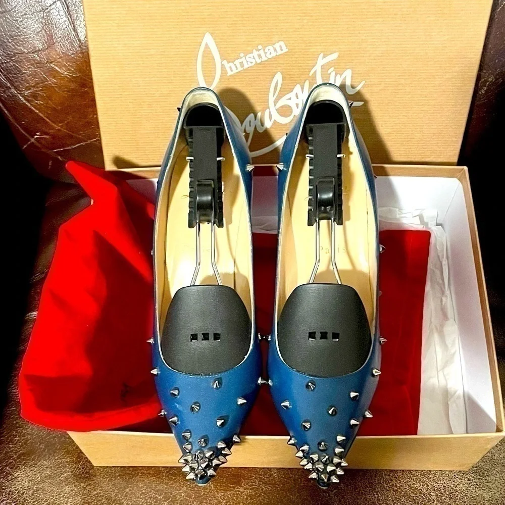 CHRISTIAN Louboutin iconic ‘Kate’ spike accented leather stilettos, EU 39 100mm
